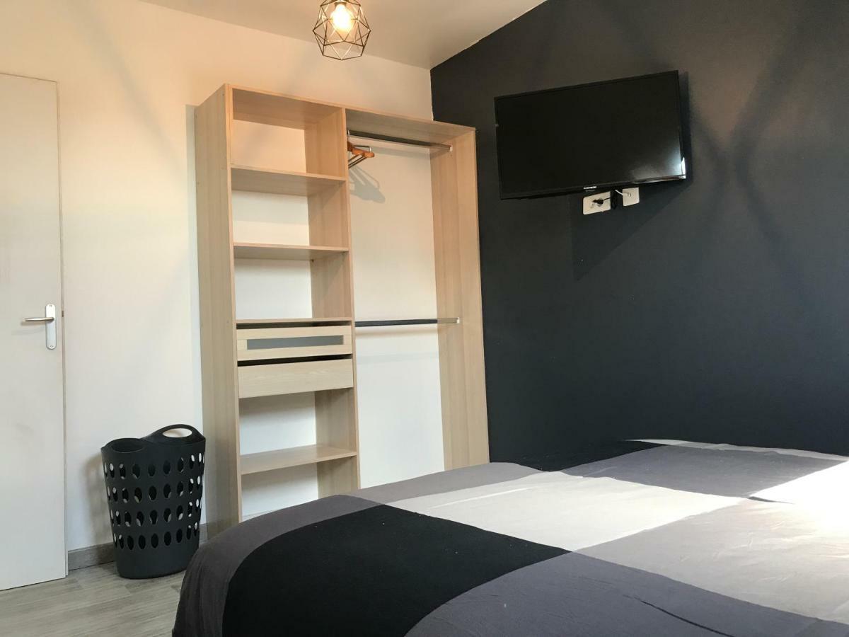 Residence Henri Dunant Valenciennes Exterior foto